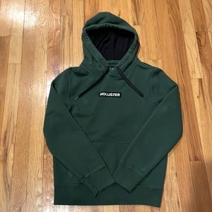Super warm dark green hoodie